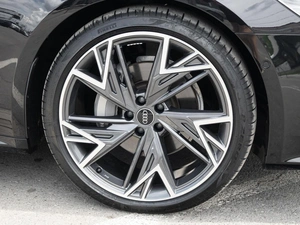Лифтбек Audi A7 2023 года, 6400000 рублей, Волгоград