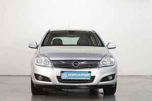 Хетчбэк Opel Astra 2014 года, 709000 рублей, Челябинск