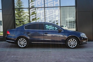 Седан Volkswagen Passat 2013 года, 1249000 рублей, Ульяновск