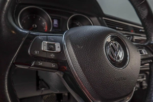 Внедорожник Volkswagen Tiguan 2019 года, 2199000 рублей, Челябинск