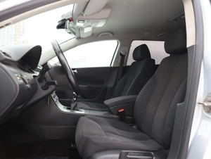 Универсал Volkswagen Passat 2010 года, 970000 рублей, Ижевск