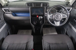 Хетчбэк Toyota Tank 2019 года, 1229000 рублей, Томск