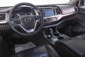 Внедорожник Toyota Highlander 2014 года, 3019000 рублей, Томск