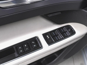 Седан Jaguar XF 2017 года, 2099000 рублей, Ростов-на-Дону