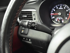 Седан Kia Optima 2019 года, 2035100 рублей, Казань