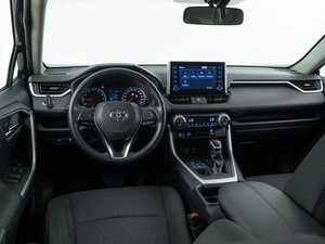 Внедорожник Toyota RAV4 2020 года, 3748444 рублей, Москва