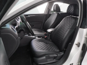 Седан Volkswagen Jetta 2013 года, 899000 рублей, Воронеж