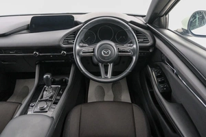 Хетчбэк Mazda 3 2019 года, 1839000 рублей, Красноярск