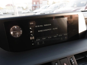 Седан Lexus ES 2019 года, 3399000 рублей, Саратов