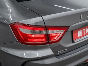Седан ВАЗ (LADA) Vesta 2018 года, 800000 рублей, Красноярск
