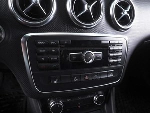 Хетчбэк Mercedes-benz A-класс 2015 года, 1350000 рублей, Ростов-на-Дону