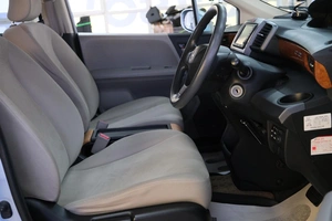 Минивэн Honda Freed 2010 года, 1089000 рублей, Омск