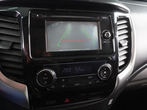 Пикап Mitsubishi L200 2016 года, 2019000 рублей, Красный Пахарь