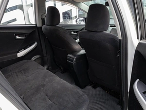 Лифтбек Toyota Prius 2012 года, 1210000 рублей, Краснодар