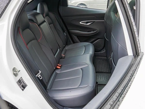 Внедорожник Changan UNI-T 2023 года, 2190000 рублей, Краснодар