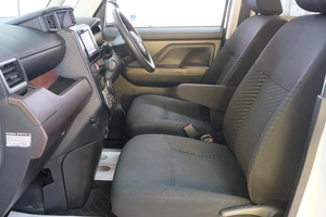 Минивэн Toyota Roomy 2017 года, 1099000 рублей, Омск