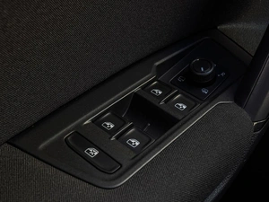 Внедорожник Volkswagen Tiguan 2020 года, 2680000 рублей, Краснодар