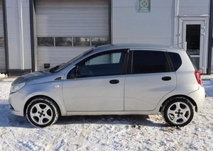 Хэтчбек 4 дв. Chevrolet Aveo 2009 года, 340000 рублей, Железногорск