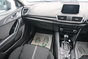 Седан Mazda Axela 2017 года, 1699000 рублей, Красноярск