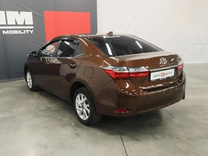 Седан Toyota Corolla 2017 года, 1615000 рублей, Курск