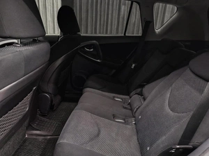 Внедорожник Toyota RAV4 2012 года, 1425000 рублей, Красноярск