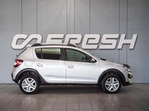 Хетчбэк Renault Sandero Stepway 2015 года, 920000 рублей, Муром