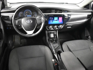 Седан Toyota Corolla 2014 года, 1285900 рублей, Казань