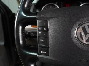 Внедорожник Volkswagen Touareg 2008 года, 1279000 рублей, Воронеж