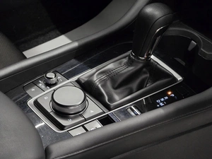 Хетчбэк Mazda 3 2021 года, 1669000 рублей, Красноярск