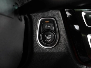 Седан BMW 3 серия 2015 года, 1819000 рублей, Воронеж