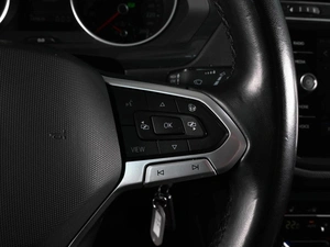 Внедорожник Volkswagen Tiguan 2021 года, 2359000 рублей, Ростов-на-Дону