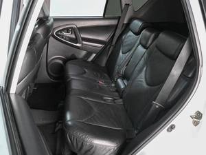 Внедорожник Toyota RAV4 2011 года, 1499000 рублей, Аксай