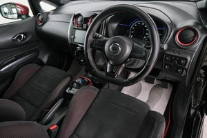 Хетчбэк Nissan Note 2018 года, 1549000 рублей, Красноярск