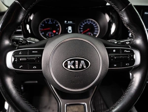 Седан Kia K5 2021 года, 2782000 рублей, Тюмень