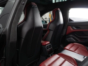 Седан Porsche Taycan 2020 года, 8350000 рублей, Тюмень
