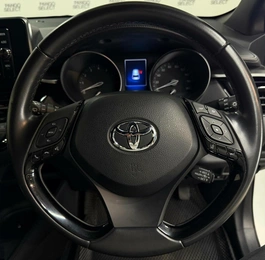 Внедорожник Toyota C-HR 2018 года, 1790000 рублей, Красноярск