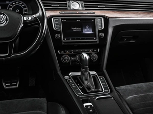 Седан Volkswagen Passat 2016 года, 2099000 рублей, Кирилловка