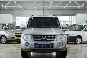 Внедорожник Mitsubishi Pajero 2011 года, 1779000 рублей, Омск