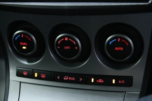 Хетчбэк Mazda Axela 2010 года, 873000 рублей, Солонцы