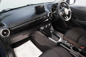 Хетчбэк Mazda 2 2019 года, 1839000 рублей, Челябинск