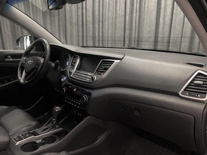 Внедорожник Hyundai Tucson 2018 года, 2290000 рублей, Красноярск