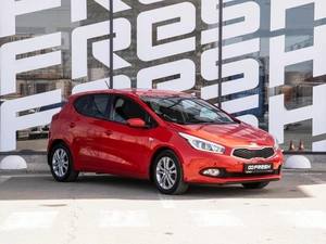 Хетчбэк Kia Ceed 2015 года, 1391000 рублей, Краснодар