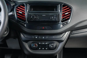 Седан ВАЗ (LADA) Vesta 2019 года, 979000 рублей, Тюмень