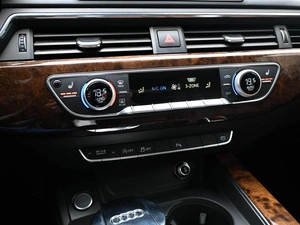 Седан Audi A4 2016 года, 2279000 рублей, Кирилловка