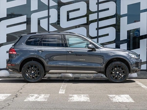 Внедорожник Volkswagen Touareg 2012 года, 2200000 рублей, Краснодар