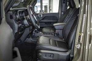 Внедорожник Jeep Wrangler 2026 года, 17656290 рублей, Москва