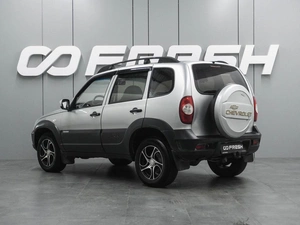 Внедорожник Chevrolet Niva 2011 года, 509000 рублей, Воронеж