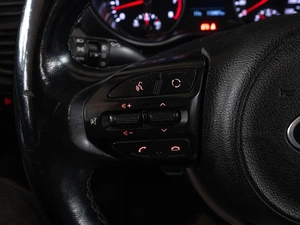 Хетчбэк Kia Rio X-Line 2017 года, 1549000 рублей, Краснодар