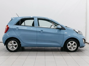 Хетчбэк Kia Picanto 2012 года, 799000 рублей, Красноярск