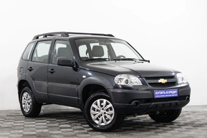 Внедорожник Chevrolet Niva 2020 года, 930000 рублей, Сургут